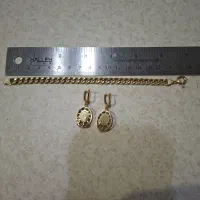 گوشواره و دستبند