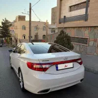 آزرا گرنجور۲۰۱۲