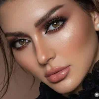 ناخن احیا میکاپ شینیون رنگمو کوتاهی فشیال میکرو مژ|خدمات آرایشگری و زیبایی|اصفهان, سنبلستان|دیوار