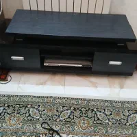 میز زیر تلویزیونی