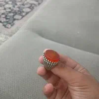 انگشتر اصلی