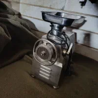 چرخ گوشت آلوادور