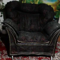 مبل راحتی کارکرده ۷نفره|مبلمان خانگی و میز عسلی|مشهد, اروند|دیوار