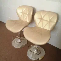 میز و صندلی گردون جک دار درحد نو