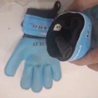 دستکش دروازبانی کودک|تجهیزات ورزشی|اهواز, کوی باهنر|دیوار