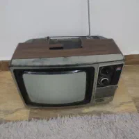 تلوزیون قدیمی و کلکسیونی