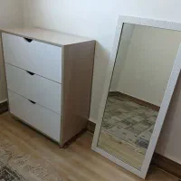 دراور وایینه|جاکفشی، کمد، دراور|اهواز, کوی منابع طبیعی|دیوار