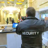 حراست و نگهبان/کارگر پست/کارخانه/ نظافت/ رستوران|استخدام سرایداری و نظافت|ری, شهرری|دیوار