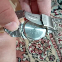 ساعت مچی|ساعت|تهران, میدان ولیعصر|دیوار