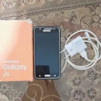 گوشی سامسونگ j5