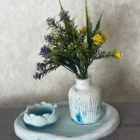 گلدان و دکوری برای منزل و کادو رگه دار