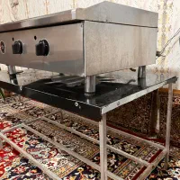 میز صندلی فر یا گریل ساندویچ قهوه ساز|کافیشاپ و رستوران|مشهد, توس (بلوار توس)|دیوار