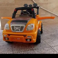 ماشین شارژی و موتور ساحلی