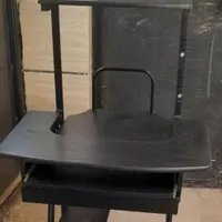 میز کامپیوتر