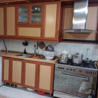 کابینت دو رنگ در حد نو