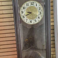 ساعت ایستاده