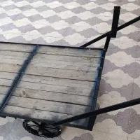 گاری چهارچرخ