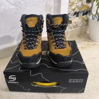 پوتین کوهنوردی شرپا سایز 40