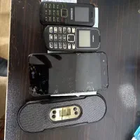 ۳عدد گوشی نیاز به تعمیر