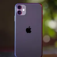 اپل iPhone 11 با حافظهٔ ۱۲۸ گیگابایت