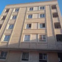 ساختمان در بازار بصورت یکجا ۱۰ واحدی
