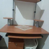 میز کامپیوتر