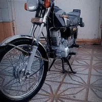 موتور احسان مدل ۹۴ سالم با سند سفید تازه تعمیر|موتورسیکلت|بردسکن, |دیوار