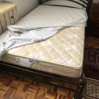 تخت فلزی همراه تشک