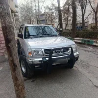 نیسان پیکاپ 88 تک برگ