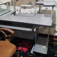 میزکامپیوتر و صندلی کاملا سالم