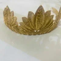 تاج جنس نقره رنگ طلایی شبیه طلا