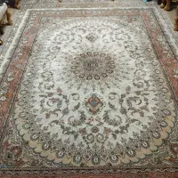 جفت ۹ متری فرش ماشینی ۷۰۰شانه ۱۰۰٪ آکرلیک