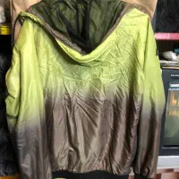 بادگیر ورزشی|لباس|شهریار, شهریار|دیوار