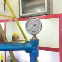 پرس ۲۰ تنی آبمیوه گیری برای تمامی میوه ها|آبمیوه‌گیر و آب‌مرکبات‌گیر|طارم, |دیوار