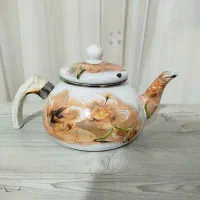 کتری و پایه چاقو