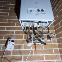 تعمیرات پکیج و رادیاتور|آبگرمکن، پکیج، شوفاژ|شیراز, گلدشت معالیآباد|دیوار