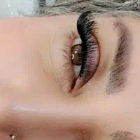 کاشت و اکستنشن مژه