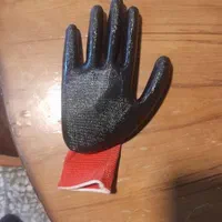 تولید دستکش کار صنعتی|ابزارآلات|اصفهان, باغ فدک|دیوار