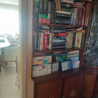 کتابخانه جا دار