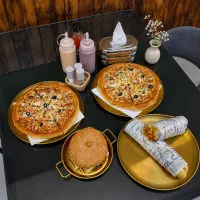 صندوق دار خانم