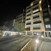 ۱۱۷ متر ( خوش نقشه) نوساز کلید نخورده