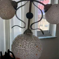 دوعددلوسترآشپزخانه سالم وتمیز