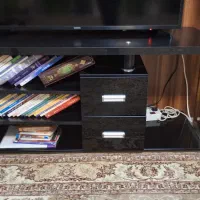 میز تلوزیون شیشه ای