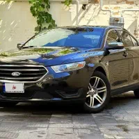 Ford TAURUS Limited