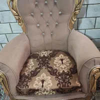 مبل سلطنتی|مبلمان خانگی و میز عسلی|فلاورجان, |دیوار