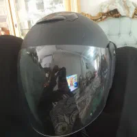 کلاه کاسکت استفاده نشده