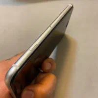 ایفون Se 3 2022 سفید ۱۲۸ گیگ در حد نو|موبایل|اصفهان, چشمه باقرخان|دیوار