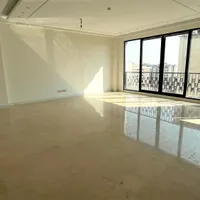 دو خواب _ سالن بزرگ _ نورگیر جنوبی _ خوش نقشه