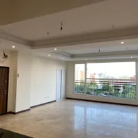 ۱۸۵متر ۳خواب ۱۰ساله رو به افتاب سعادت اباد مروارید
