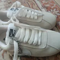 کتونی نیک خارجی نونو سایز 39جنس اصلی|کیف، کفش، کمربند|خرم‌آباد, |دیوار